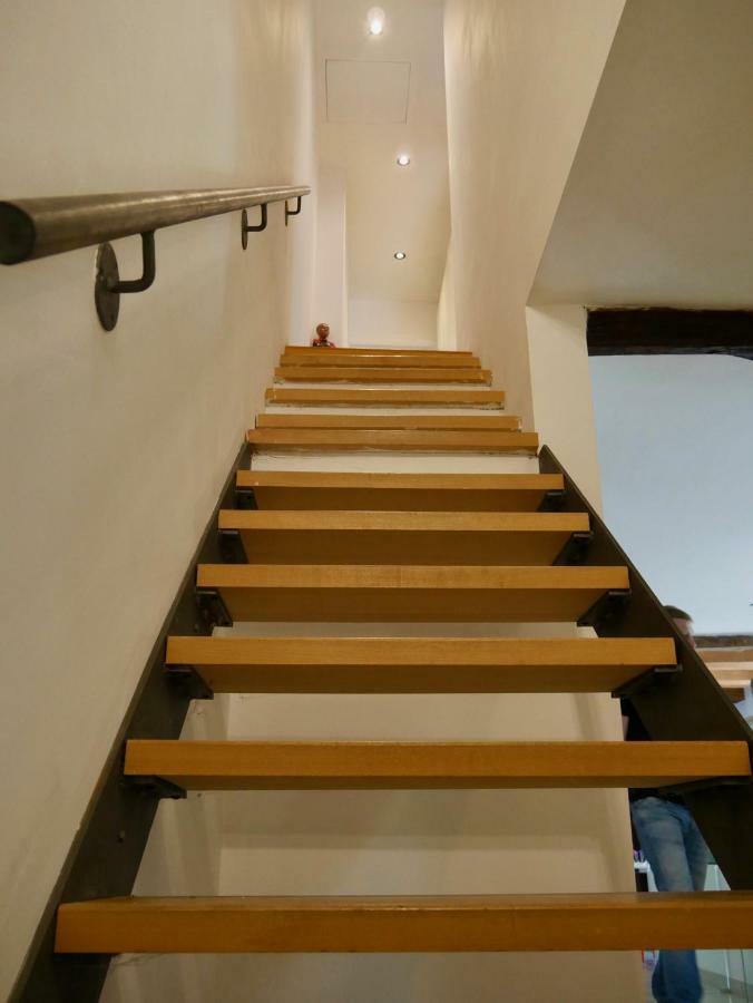 Maison De Vacances, Gite "Le Vieux Logis" A โพรฟงเดอวีลล์ ภายนอก รูปภาพ